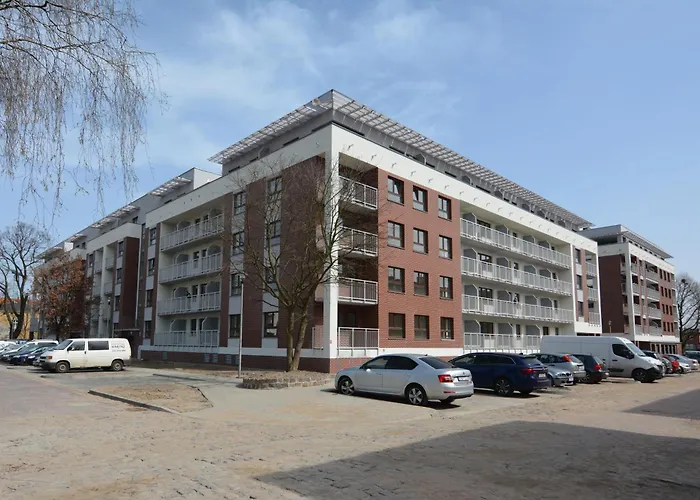 Exclusive Forty Apartments
